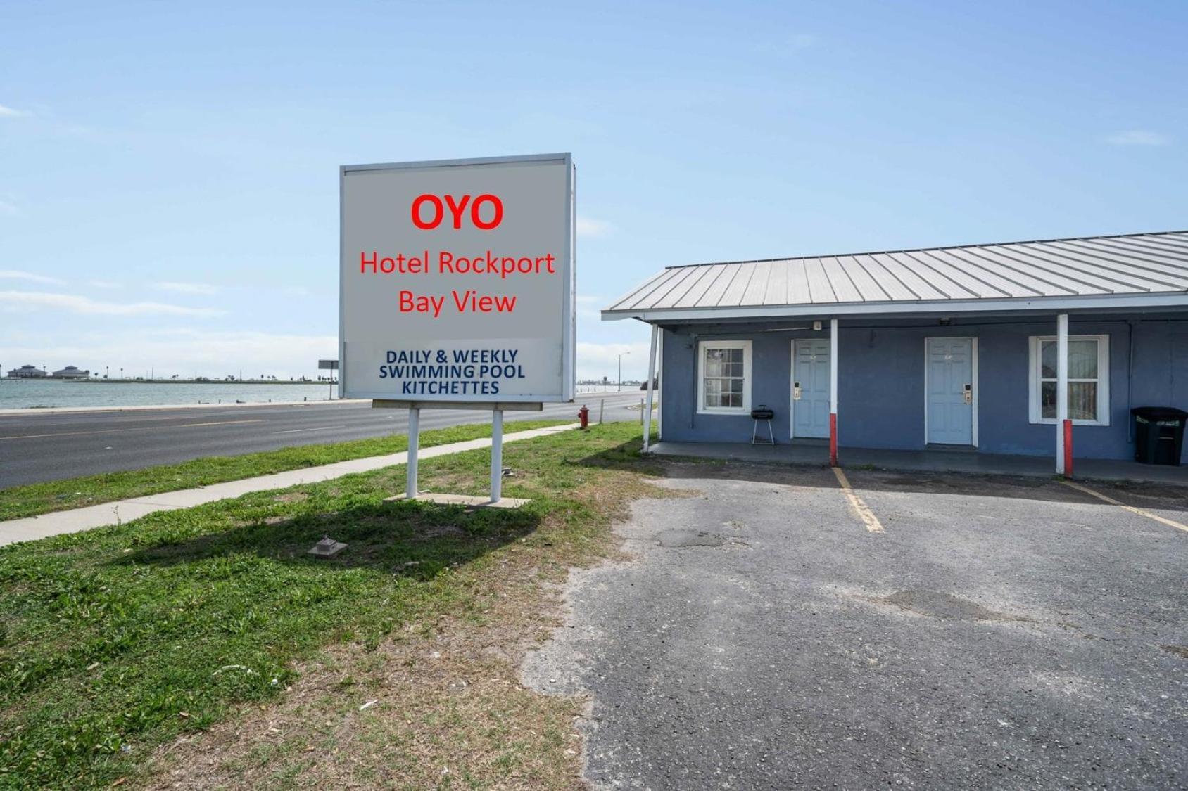 Oyo Hotel Rockport- Bay View Exteriör bild